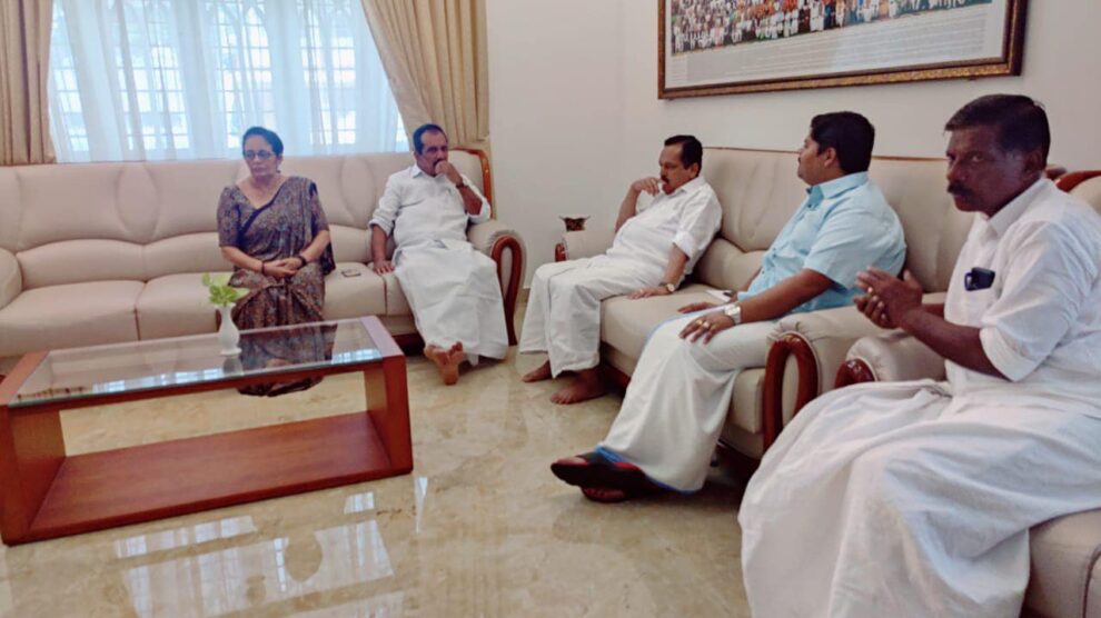 മുൻപാർലമെന്റ് അംഗവും ചലചിത്ര താരവുമായിരുന്ന ഇന്നസെൻറിന്റെ വിയോഗത്തിൽ അനുശോചനം അറിയിക്കാൻ അദ്ദേഹത്തിന്റെ വസതിയിൽ ചെന്നു.